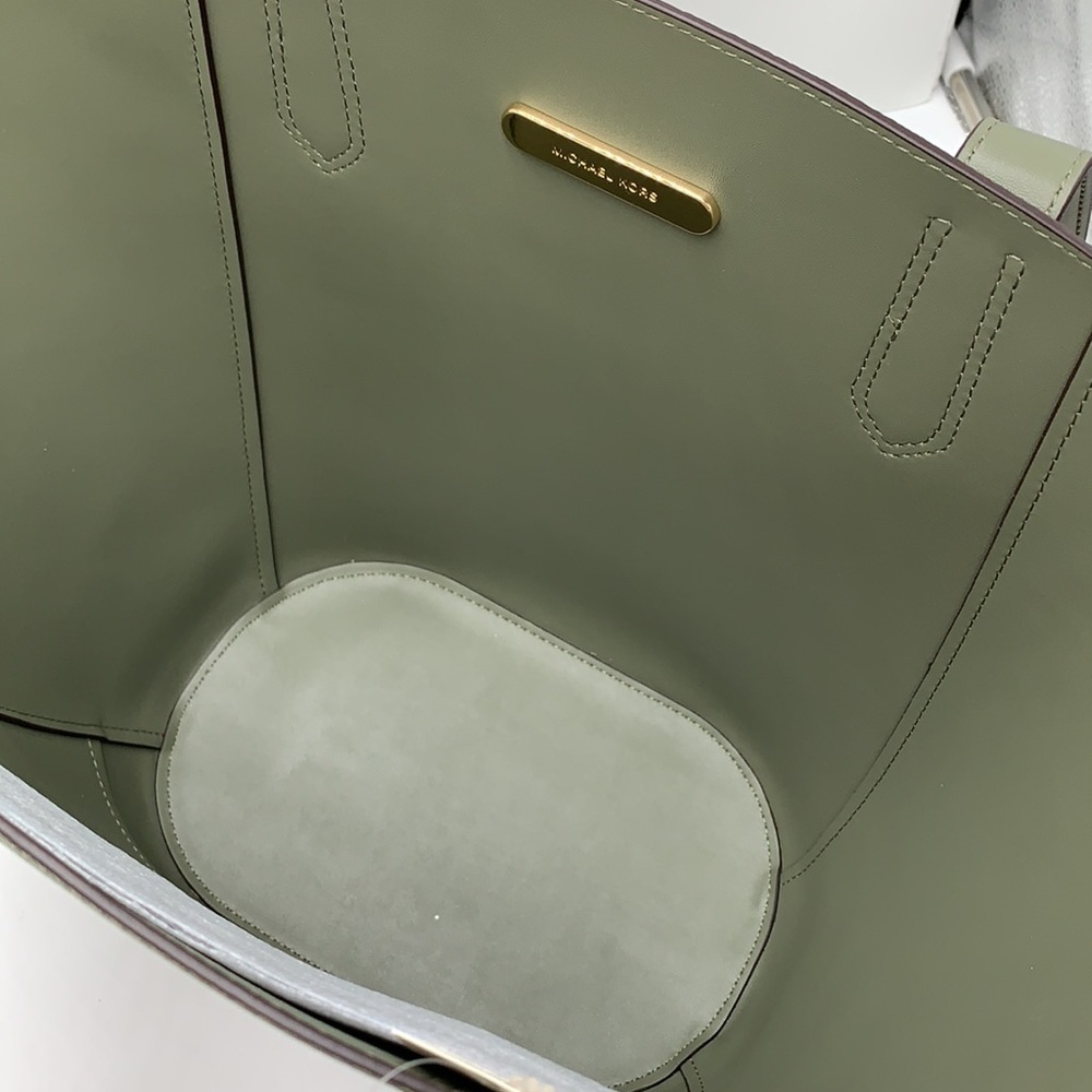 MICHAEL KORS PORTIA LARGE TOTE ARMY GREEN COLOR PEBBLED LEATHER/SUEDE - Picture 13 of 16